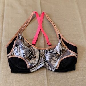 Berlei Bras. 10DD
